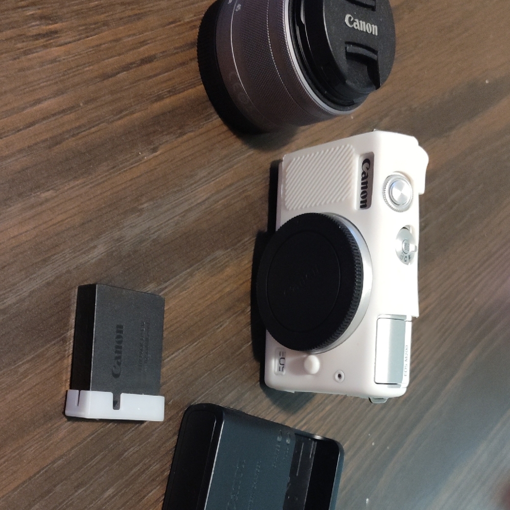 Canon White Digital Camera with Accessories